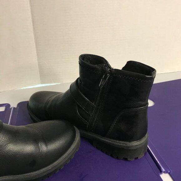 BARETRAPS ROCHELLE WOMENS ANKLE BOOTSSIZE 6M - Picture 4 of 8